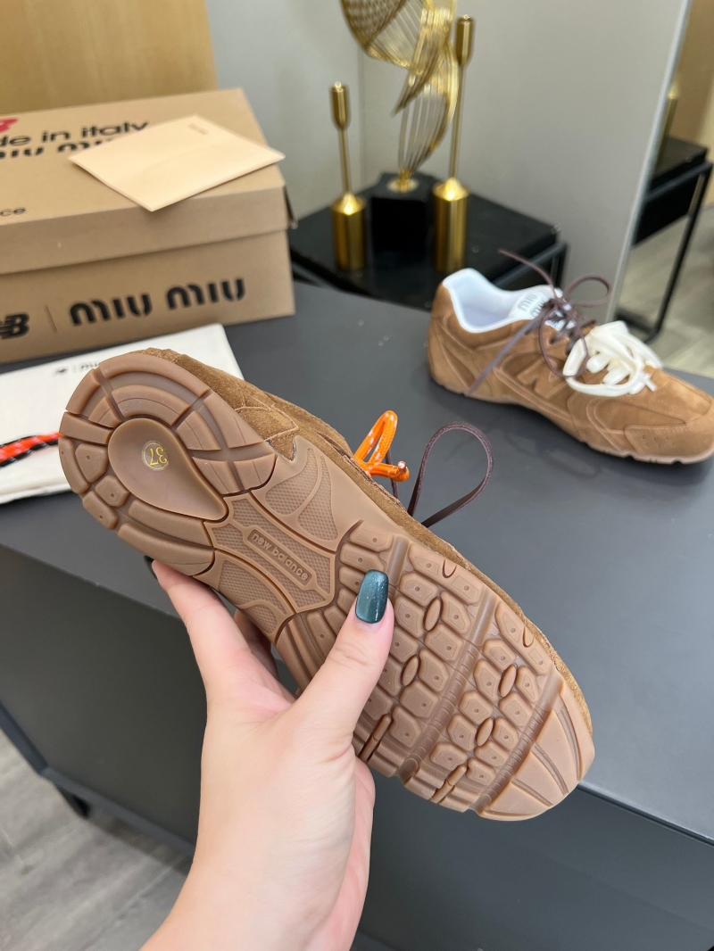 Miu Miu Casual Shoes